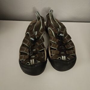 Keen Brown and Black Hiking Sandals